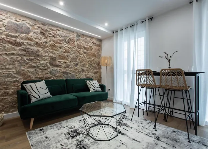 Zalaeta Playa Apartments